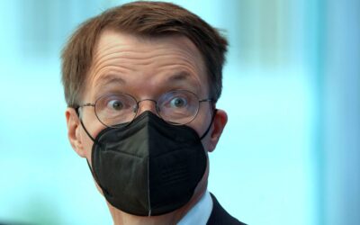 Germany: EU could OK combined COVID vaccines next month
