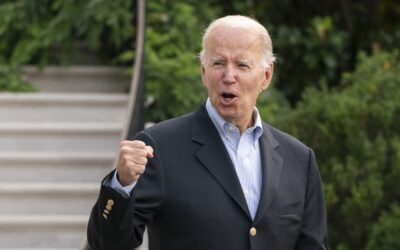 Biden leaves White House for 1st time since getting COVID-19