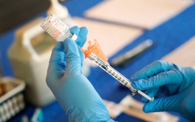 US proposes once-a-year COVID shots for most Americans