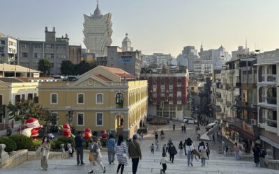 Macao eases COVID mask mandate as virus situation stabilizes