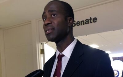 Report: Florida officials cut key data from vaccine study