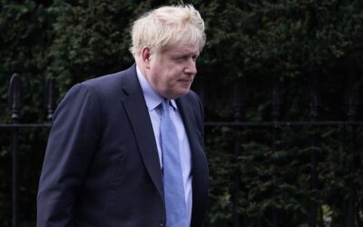 UK government faces deadline to hand Boris Johnson’s messages to coronavirus inquiry